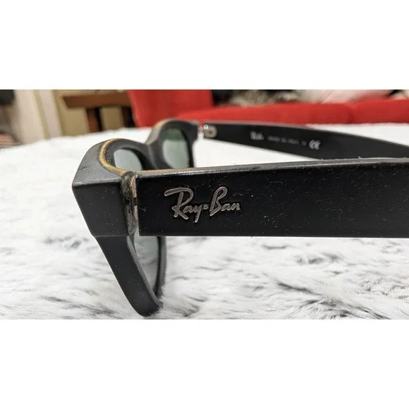 Ray-Ban RB 2132 New Wayfarer Black-Crystal Black Sunglasses - IC 18 - Picture 4 of 6